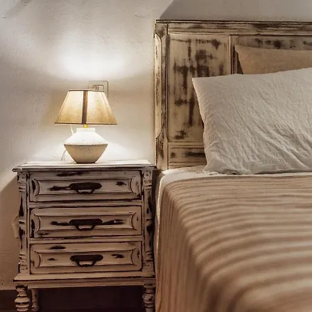 Encanto Bed & Breakfast Canillas de Aceituno