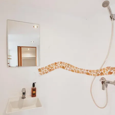 Encanto Bed & Breakfast