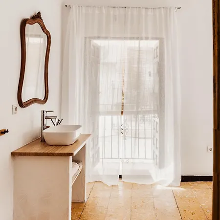 Bed & Breakfast Encanto Canillas de Aceituno