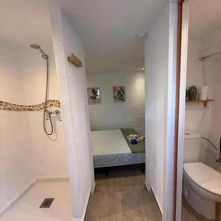 Encanto Bed & Breakfast Canillas de Aceituno