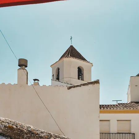 Encanto Bed & Breakfast Canillas de Aceituno