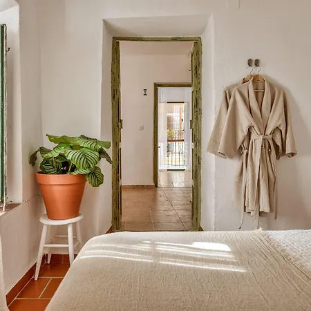 Encanto Bed & Breakfast